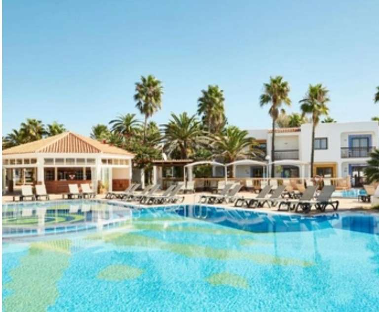 Escapada 4* en Formentera 5 noches de hotel 4* con desayunos y vuelos a Ibiza incluidos (PxPm2)(Octubre)