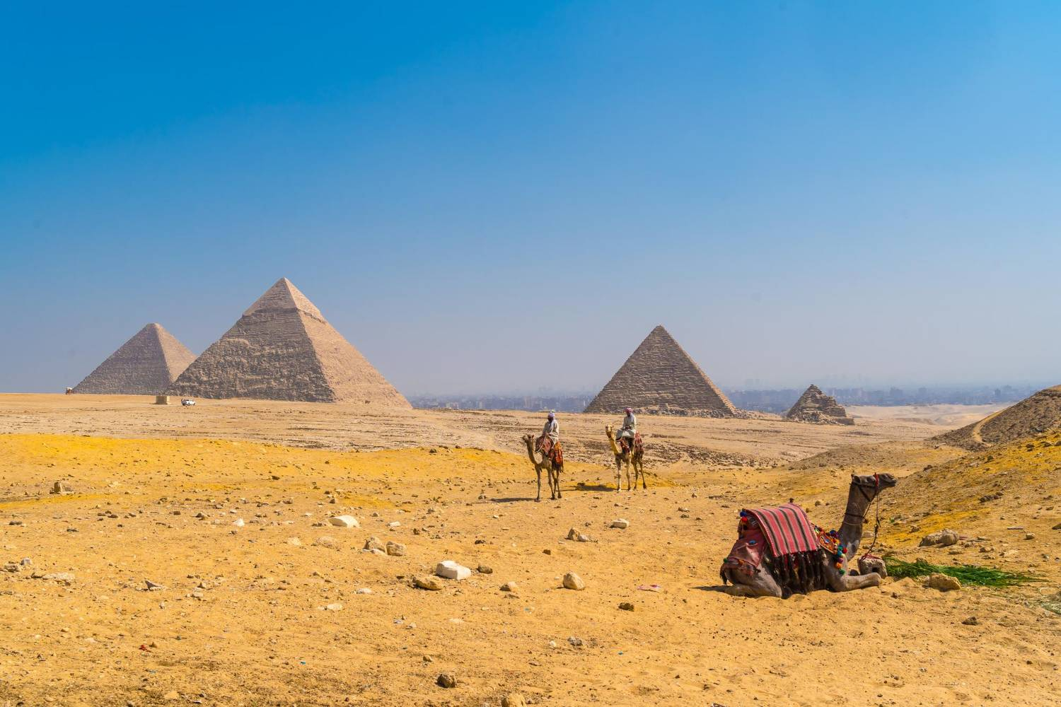 8 DÍAS Y 7 NOCHES POR EGIPTO. Vuelos+Crucero por el Nilo (PENSIÓN COMPLETA)+Cairo con visitas incluidas y DESAYUNOS (sep) (+100€ tasas)