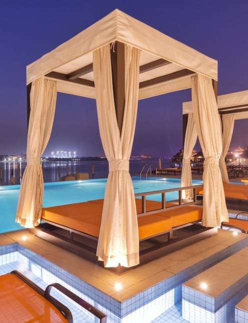 6 Noches en Dubai: Hotel 5* + desayuno + vuelos + traslados + excursión 1219€/ persona (de junio a septiembre)