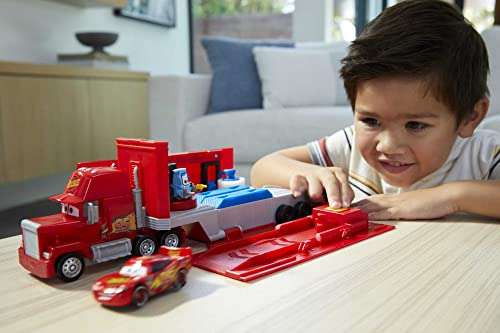 Mattel Cars Camión Mack convertible Pista para coches de juguete con lanzadores, regalo para niños +3 años (HDC75)