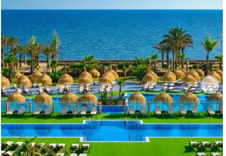 Almería Retamar: 3 noches en hotel 5* con desayuno y primera línea de playa por solo 160€ (PxPm2) (Mayo)