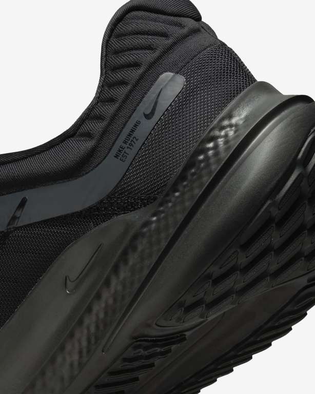 Nike Quest 5 Negro/Dark Smoke Grey