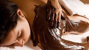 Tratamiento corporal con chocolaterapia