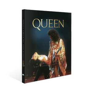 Libro "Queen - A Kind of Magic: Una Historia Ilustrada" con el diario Marca