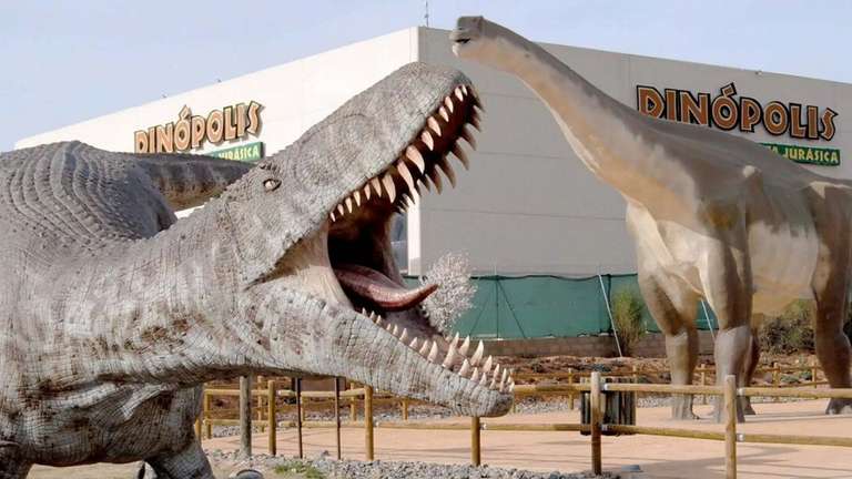 ¡Vive el mundo de los dinosaurios en Dinópolis! | Teruel Desde 45€ PxP/Día