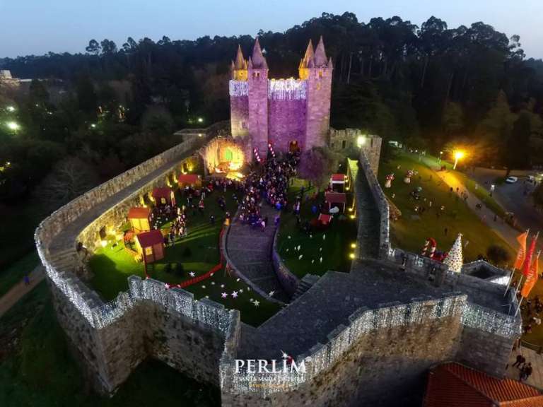 Entrada al parque temático navideño de Perlim + noche hotel ·Norte Portugal· [Precio por persona]