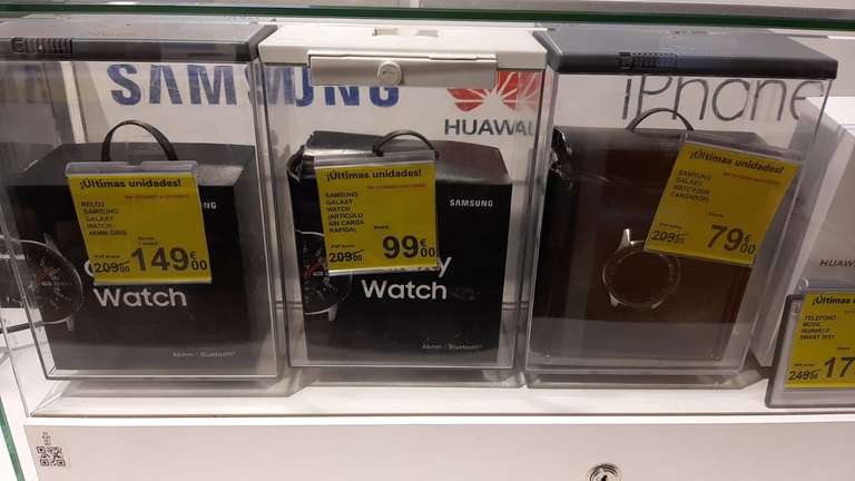 Varios Samsung Galaxy Watch en ofertaen el Carrefour de la calzada (Gijón)