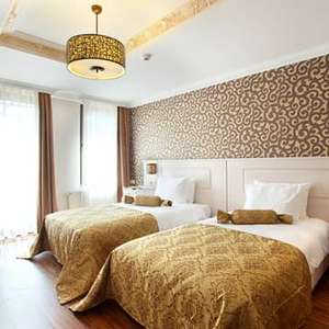 Agosto en Estambul: Vuelos directos + 7 noches hotel 4* cancelable por 294 euros (precio para mínimo 2 personas)