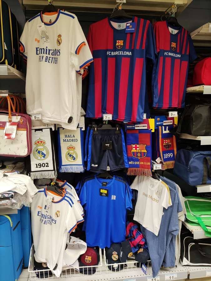 Pantalones Cortos y Calcetines para niños y Adultos LHNLSMGS Camiseta de la equipación Local del Real Madrid 2020/21 para Hombre Conjunto de Camiseta 