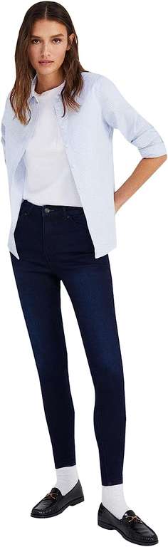 Jeans Mujer Springfield (Tallas 34 a 42, en color azul o negro)