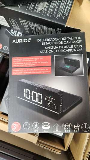 Despertador digital con estación de carga Qi para el móvil (Factori Lidl Alcalá)