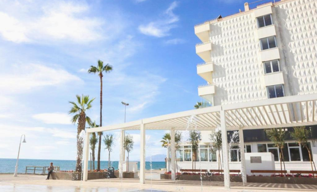 Málaga: Hotel 4* frente al mar en Rincón de la Victoria desde 33€/pers. ¡Disponible hasta febrero de 2027!