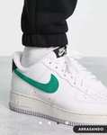 Air Force 1 '07 blancas y verdes de Nike
