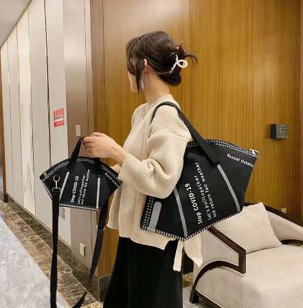 Bolso con correa de hombro para mujer, bolsa de compras con diseño único, a la moda, para almacenamiento de dinero, tamaño pequeño