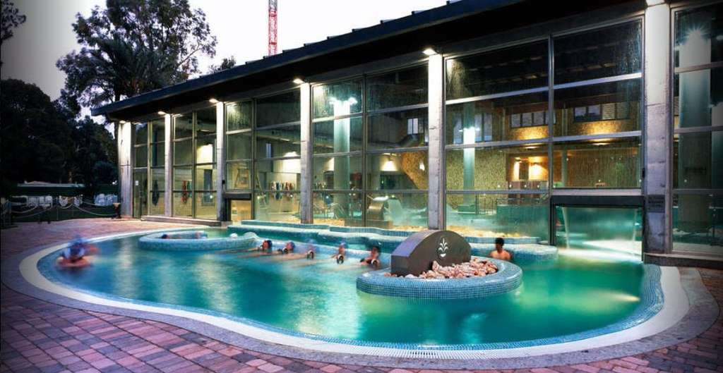 Noches Hotel 4* + Desayunos + Balneario de Archena (acceso ilimitado) por solo 44€ (PxPm2)