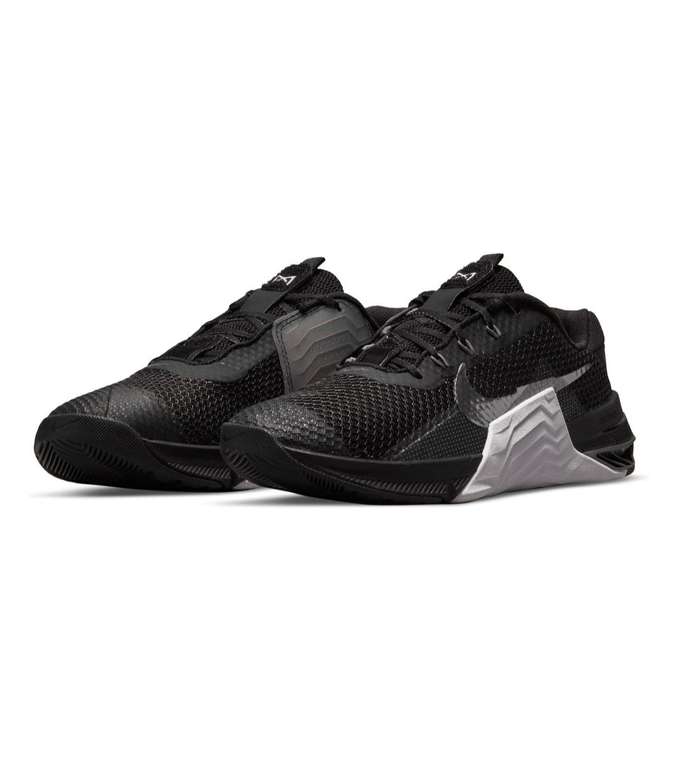 Nike Metcon 7 - negro y blanco