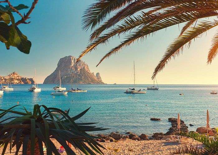 Vuelos directos a Ibiza por solo 8.5€ trayecto (Varios aeropuertos)