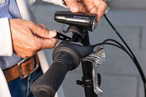 Luz delantera para bicicletas Sigma USB Luz Delantera Aura 60 con indicador de batería y de carga