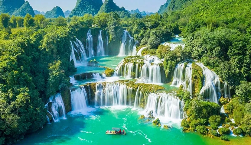 VIETNAM ¡23 días! VUELOS con MALETA facturada+ALOJAMIENTO con PISCINA+DESAYUNO (dic-ene) desde 605€. Vuelos desde Barcelona