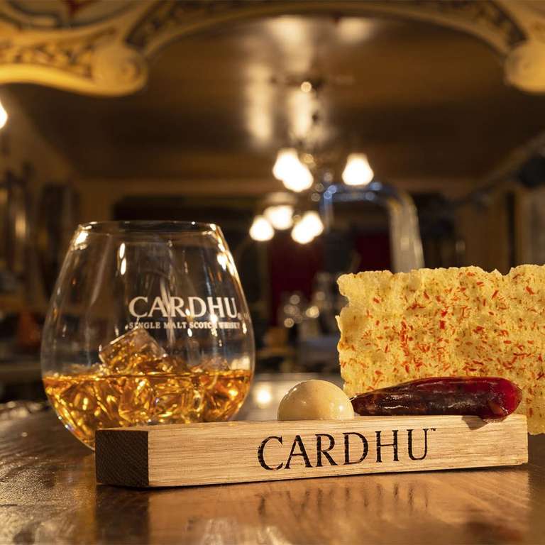 Whisky CARDHU 12 Años Edición Limitada 200 Aniversario madurado en Barrica de Vino