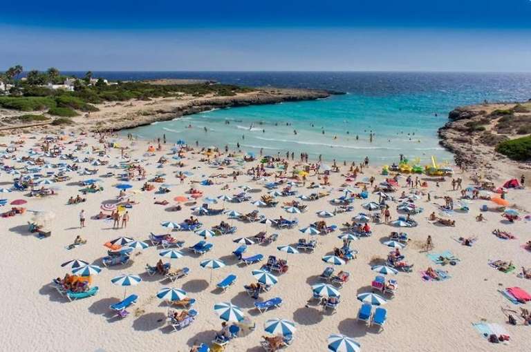 ¡Vacaciones en Menorca desde 80€! Vuelos + de 3 a 5 noches en apartamento para grupos | Septiembre - Octubre