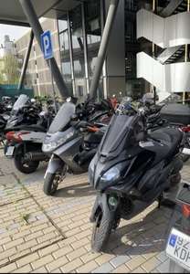 Parking gratuito para motos en T1, T2 Y T4 aeropuerto de Madrid