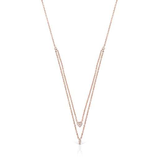 Collar TOUS Les Classiques de oro rosa de 18kt con dos motivos con diamantes. Peso total: 0,08ct. Motivos: 0,4 cm. Largo: 45 cm.