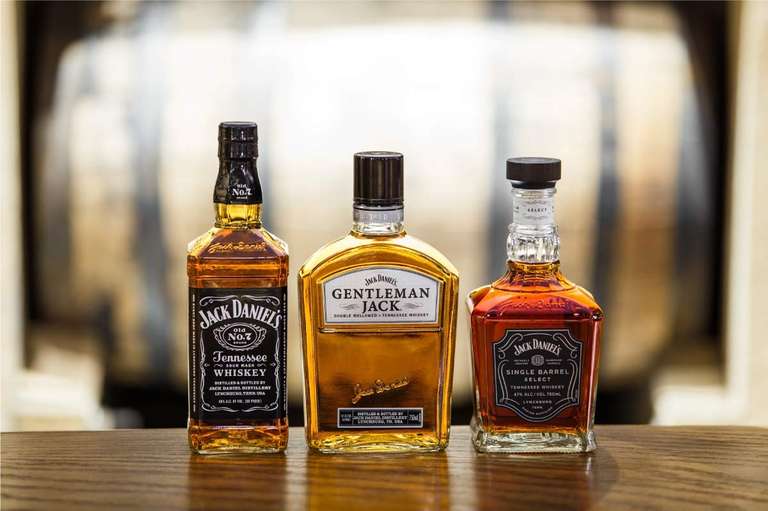 Jack Daniel's Gentleman Jack Tennessee Whiskey, Doble Filtrado, Whiskey Sabor Vainilla y Cítrico, 40% Vol. Alcohol, 700ml