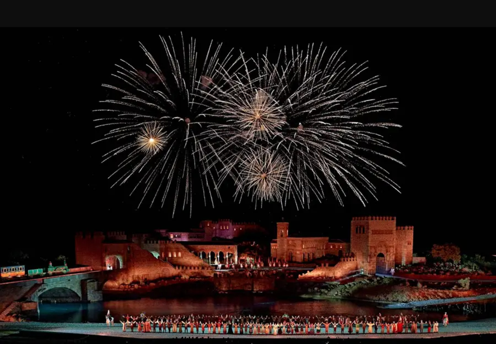 Escapada 4* a TOLEDO con DESAYUNO, PISCINA y entrada a PUY DU FOU (jul a dic) desde 55€