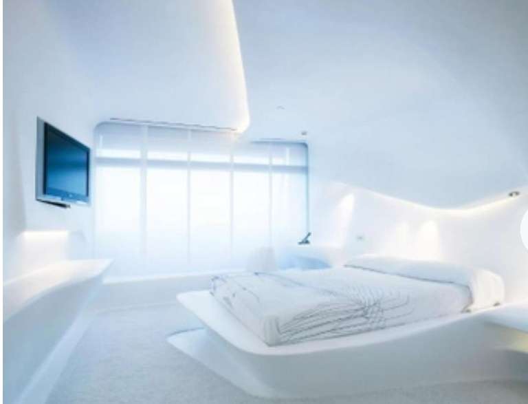 Futurista hotel 5* de diseño en Madrid Noche en habitación deluxe, cada planta creada por un arquitecto 58€ (Cancela gratis) (PxPm2)