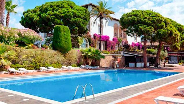 Hotel Roger de Flor Seleqtta 3* con Media Pensión + acceso a zona relax 125€ / 2 personas (25 Junio)