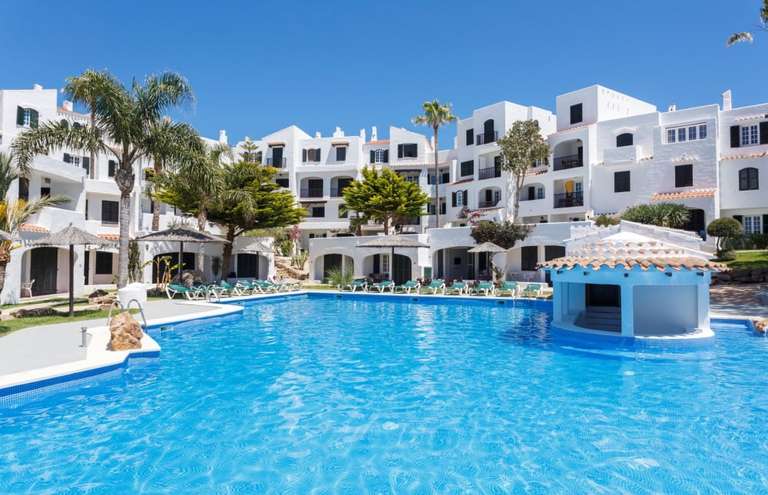 Menorca: 3 a 7 noches con vuelos + aparthotel desde 104€ [Mayo]