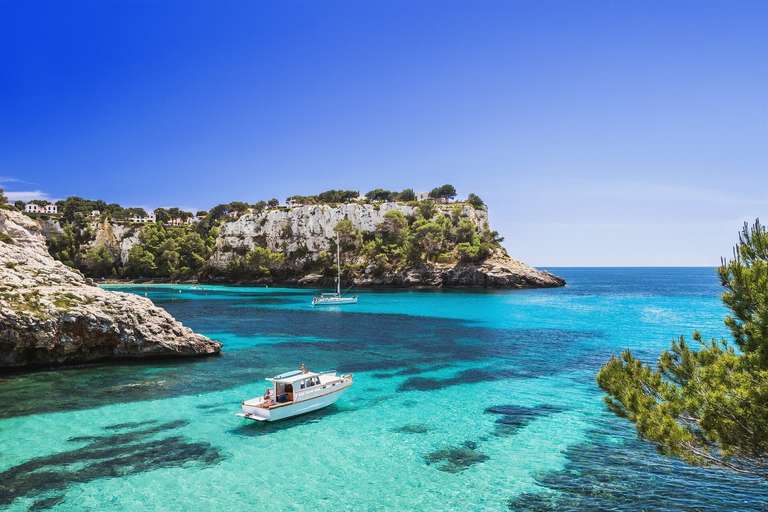 Menorca 2024 ¡Ferry + hotel! Ferry con coche a bordo + hotel 4* en régimen de TODO INCLUIDO por 170 euros! PxPm2 De abril a septiembre