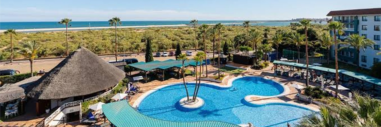 3 noches en Hotel El Mar by ALEGRIA 4* SUP: Santa Susanna con alma mediterránea y media pensión. Agosto Septiembre desde 127€ Oct 114€