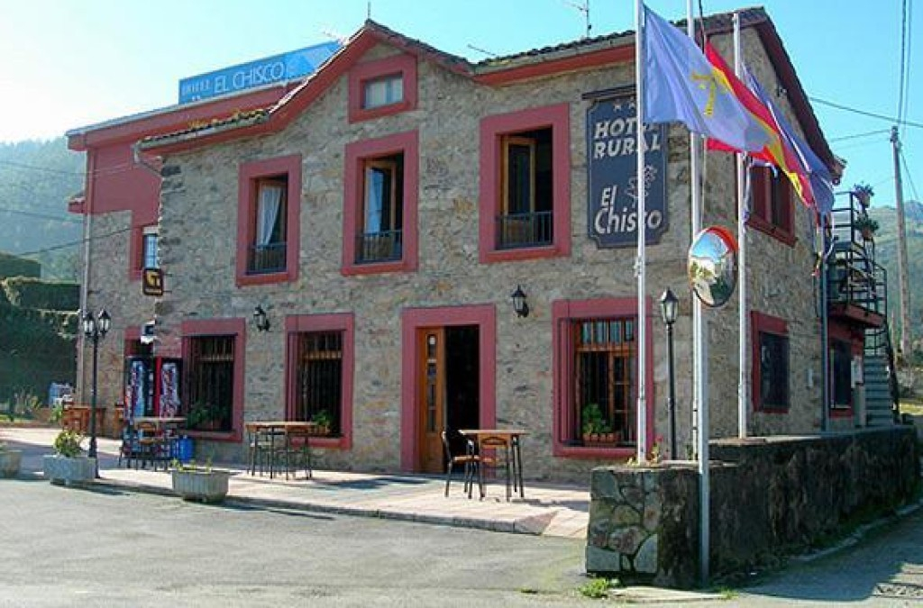 Respira la calma de ASTURIAS: tu refugio en San Cosme. ALOJAMIENTO+DESAYUNO (septiembre)