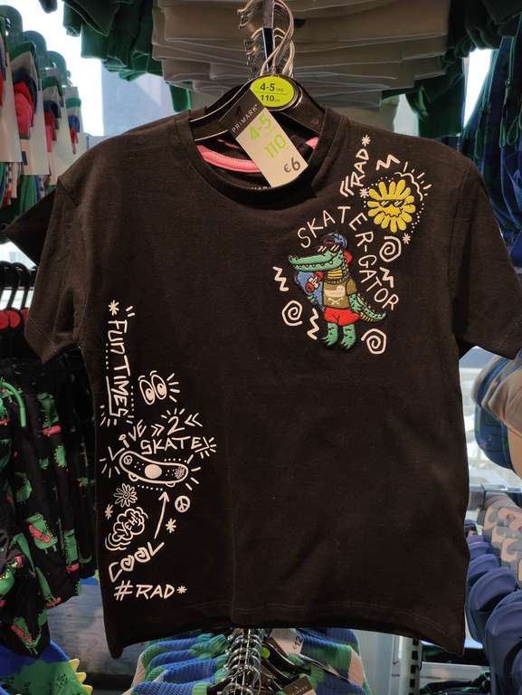 Camiseta niño Skater-gator bordada @ Primark Gran Vía