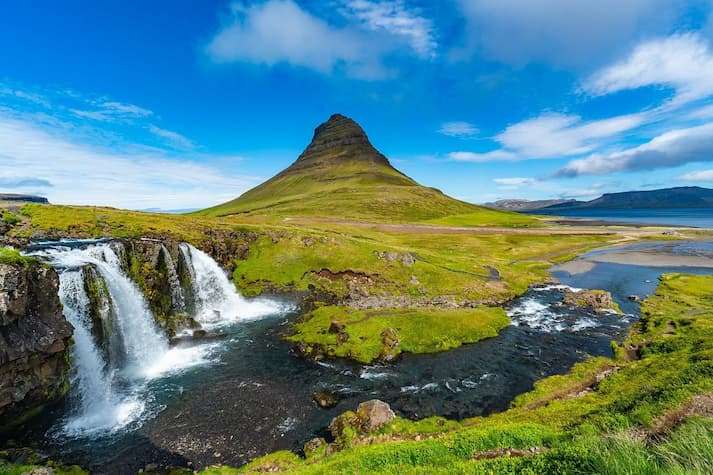 Islandia - vuelos directos ida/vuelta (precio/persona) (con escala desde 67€/trayecto)