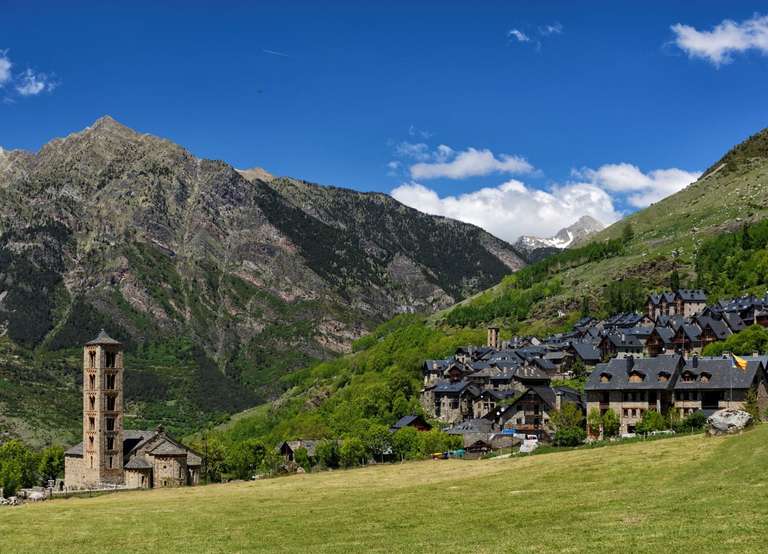 El Valle de Boí con alojamiento y desayuno desde 21€ por persona y noche [junio y julio]