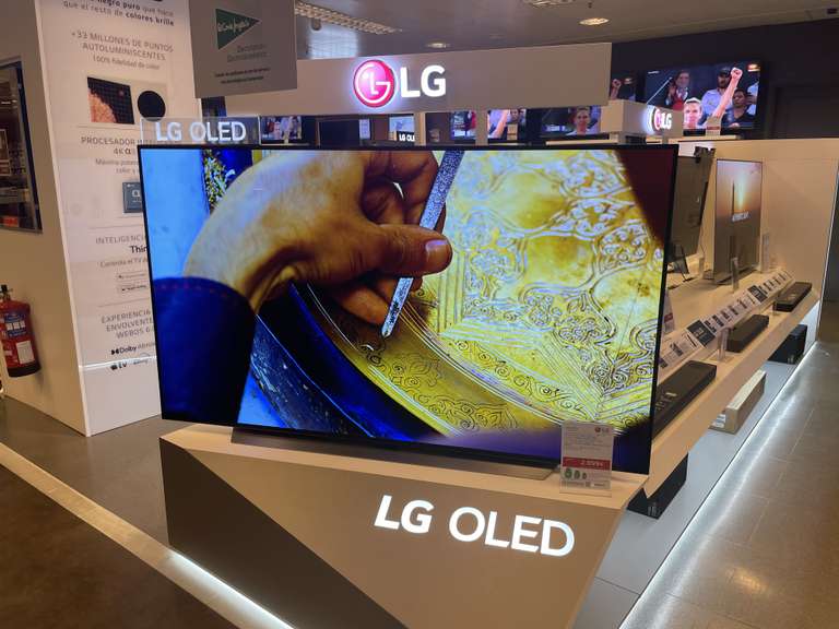 TV LG 77C15 (OLED - 77'' - 196 cm - 4K Ultra HD - Smart TV)