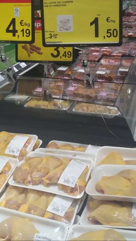 Pollo en Carrefour de La Maquinista (BCN)