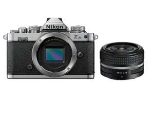 Cámara Evil Nikon Z FC con Objetivo 28MM F/2.8 SE + SD 64 GB 1000x
