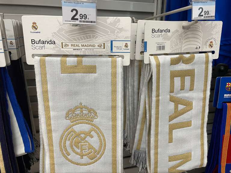 Bufanda Real Madrid Modelo blanco y Dorado