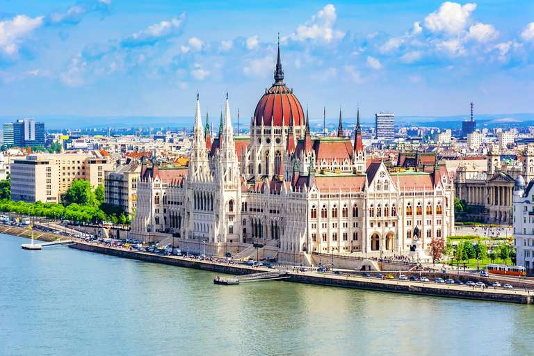 MAYO - NOV | Praga, Viena y Budapest en tren 8 días | VUELOS + HOTELES + TRENES + TRASLADOS + SEGURO