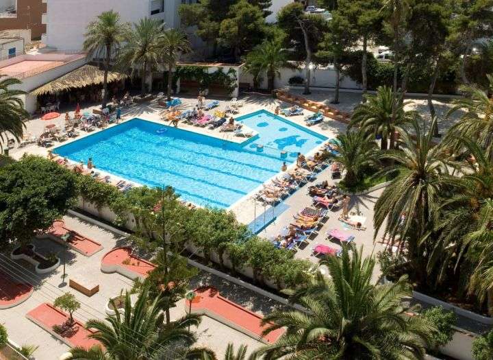 Ibiza! vuelos + 3 a 7 noches con desayuno cerca de playa desde 195€ PxPm2 De junio a Septiembre