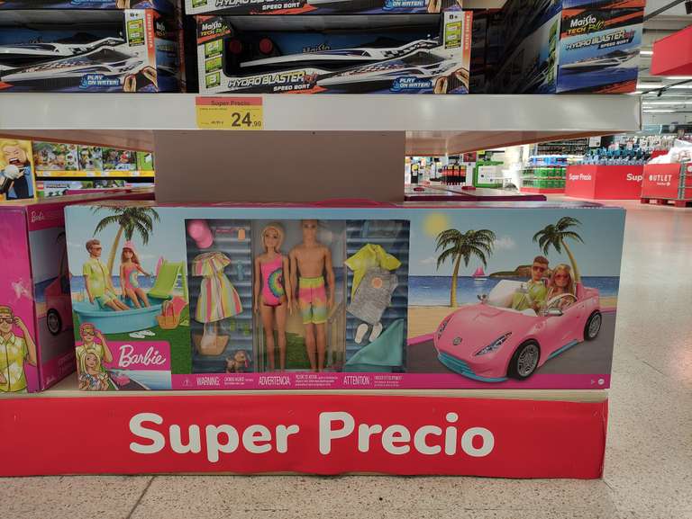 Barbie Playset Verano con piscina y coche de Mattel - Carrefour (Aluche, Madrid)