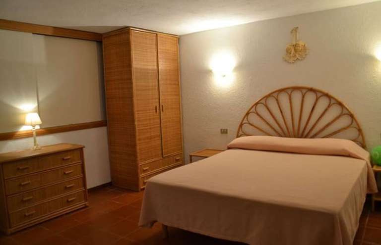 6 noches en Italia: vuelos + alojamiento en Cugnana Mare Resort 325€/ persona (Septiembre)