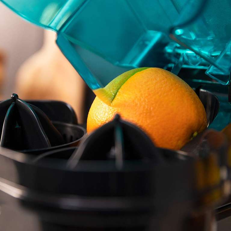 Cecotec Exprimidor Naranjas eléctrico EssentialVita Twice Black. 90 W, Doble Cabezal y Cortador, Filtro para Pulpa, Vaso 500ml
