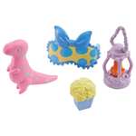 Cave Club Emberly Fiesta de Pijamas Muñeca con moda para dormir y accesorios de juguete (Mattel GTH01).