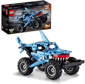 LEGO 42134 Technic Monster Jam Megalodon, Set de Construcción 2en1, Camión Tiburón o Coche de Juguete