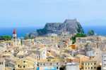 Viaje en grupo a Corfú! Vacaciones en Grecia con vuelos directos + 5 noches en apartamento por 106 euros! Precio por persona. abril